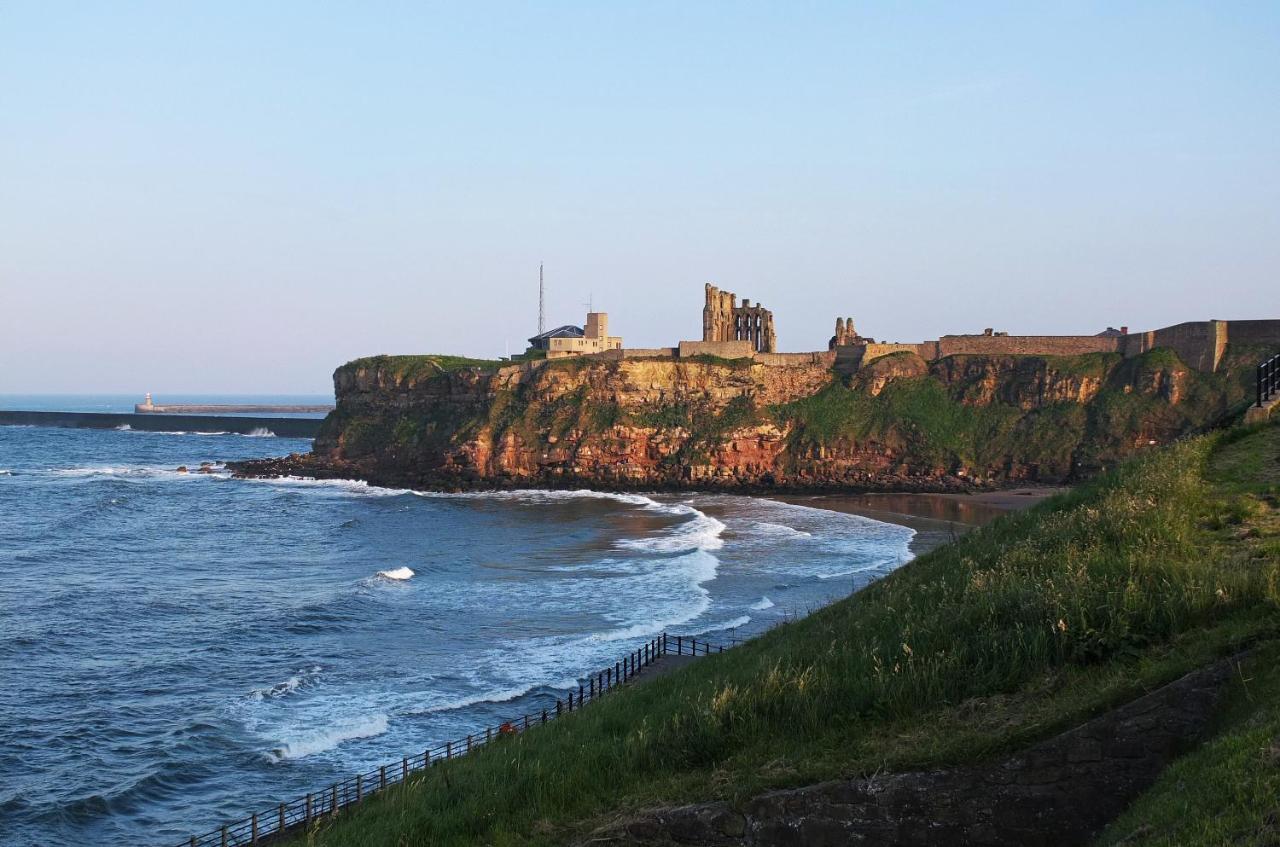 Cozy Coastal Getaway Apartment North Shields Exterior photo